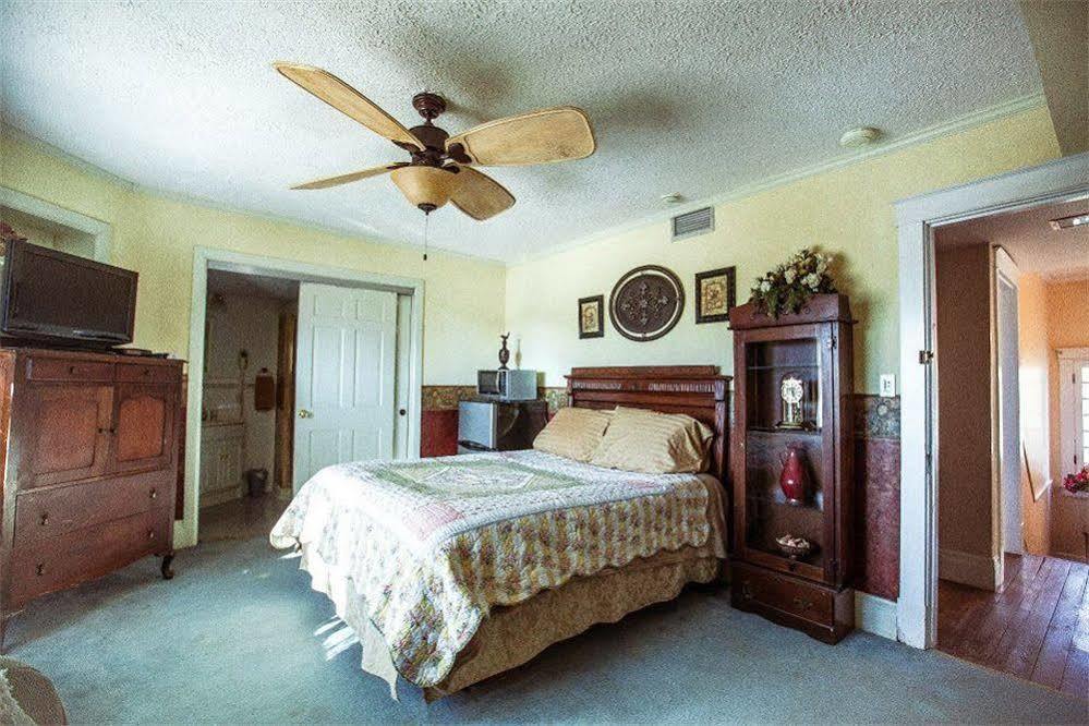 Speedway Legacy Inn Indianapolis Esterno foto
